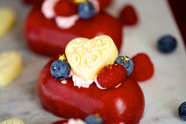 
                      
                        "Pillow" Cakes
                      
                    