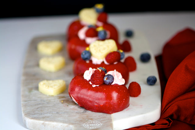 
                      
                        "Pillow" Cakes
                      
                    